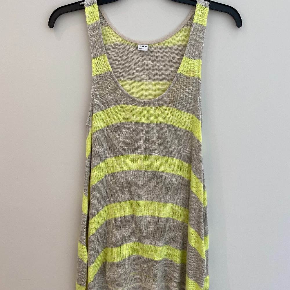 Three Dots Knit Tank